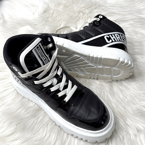 CHRISTIAN DIOR D Player High-Top Sneakers - Picture 4 of 15